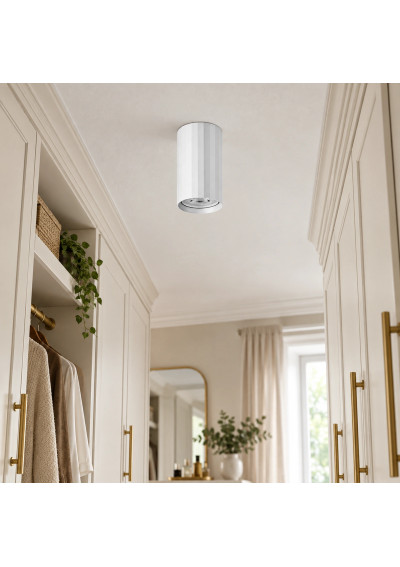Tessa XD-IK290W – lifestyle scene in a light dressing room, example bulb