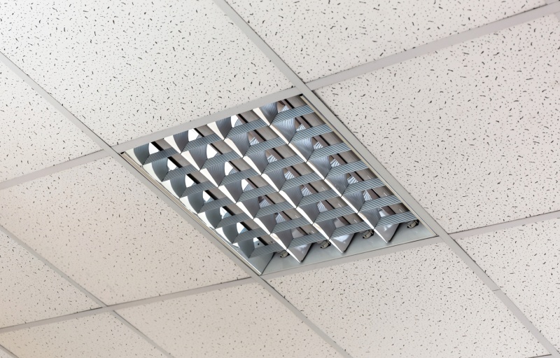 Oprawa rastrowa modernizowana modułami LED